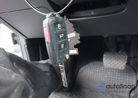 2015 Volkswagen Jetta 2.0L S из США, поврежденный, VIN 3VW2K7AJ7FM424412